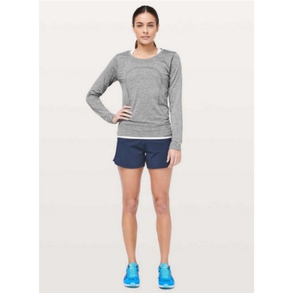 Lululemon Swiftly Tech Long Sleeve Breeze Relaxed Fit Slate White Size 12 Mesh